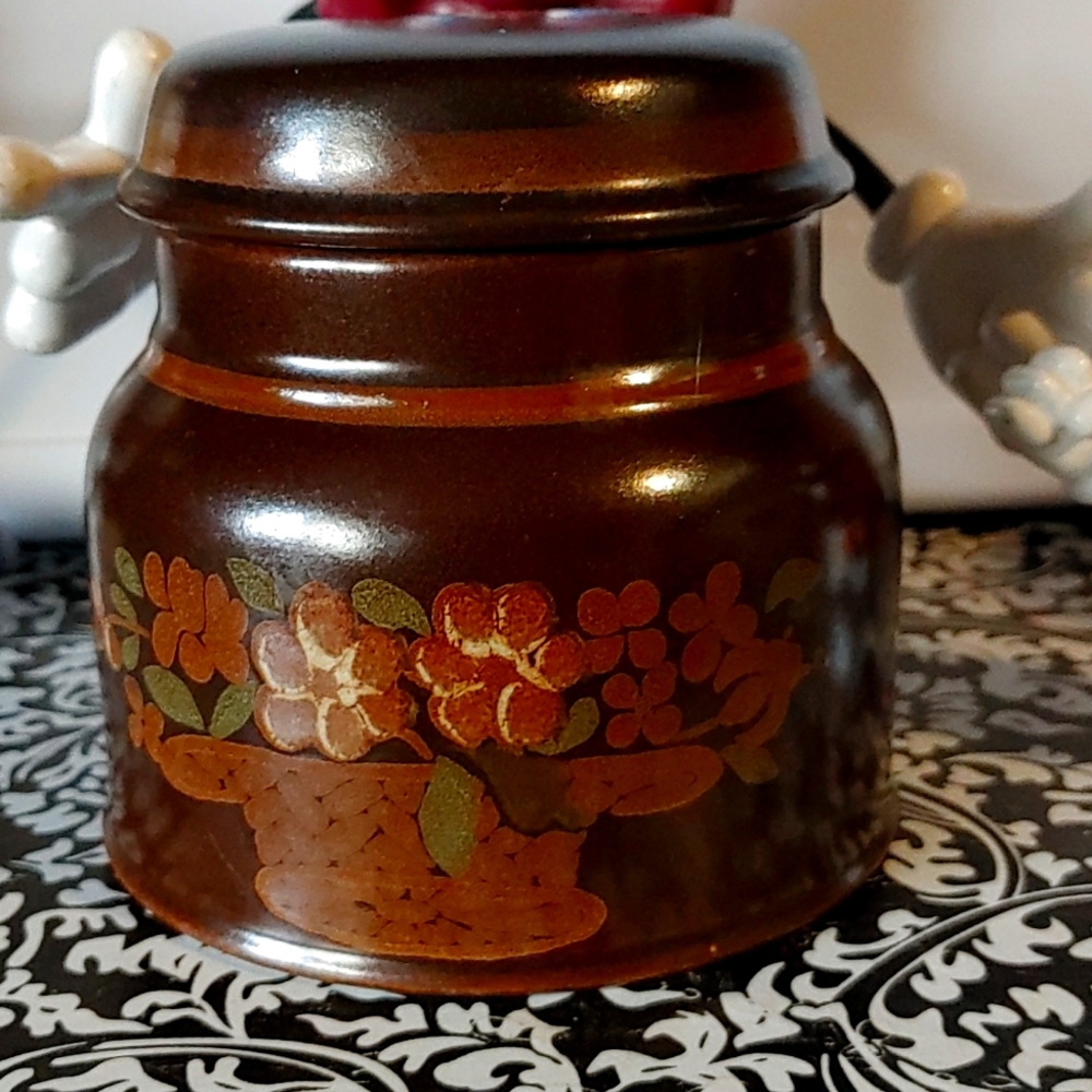 Rotal doulton sugar bowl